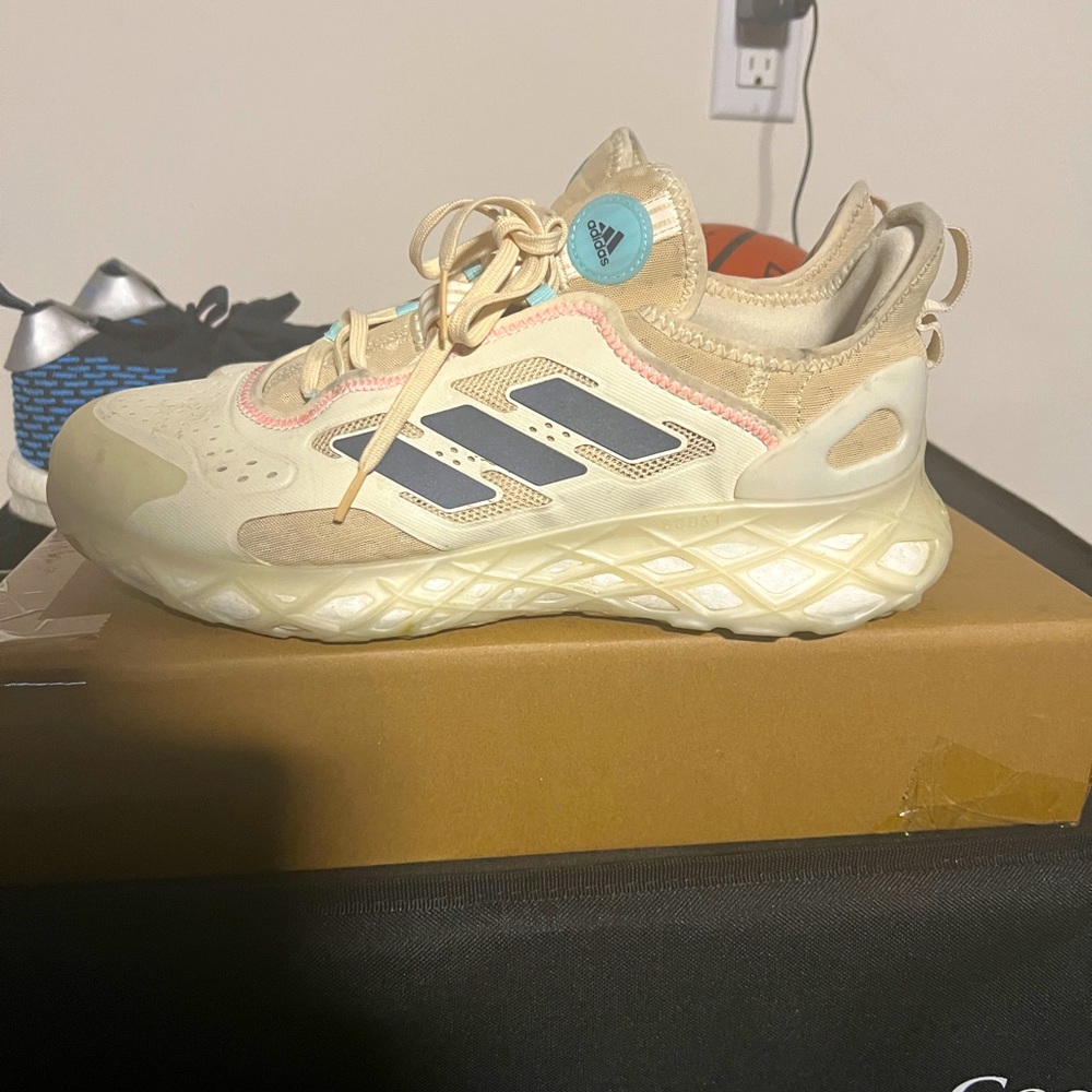 Adidas Web Boost Offwhite